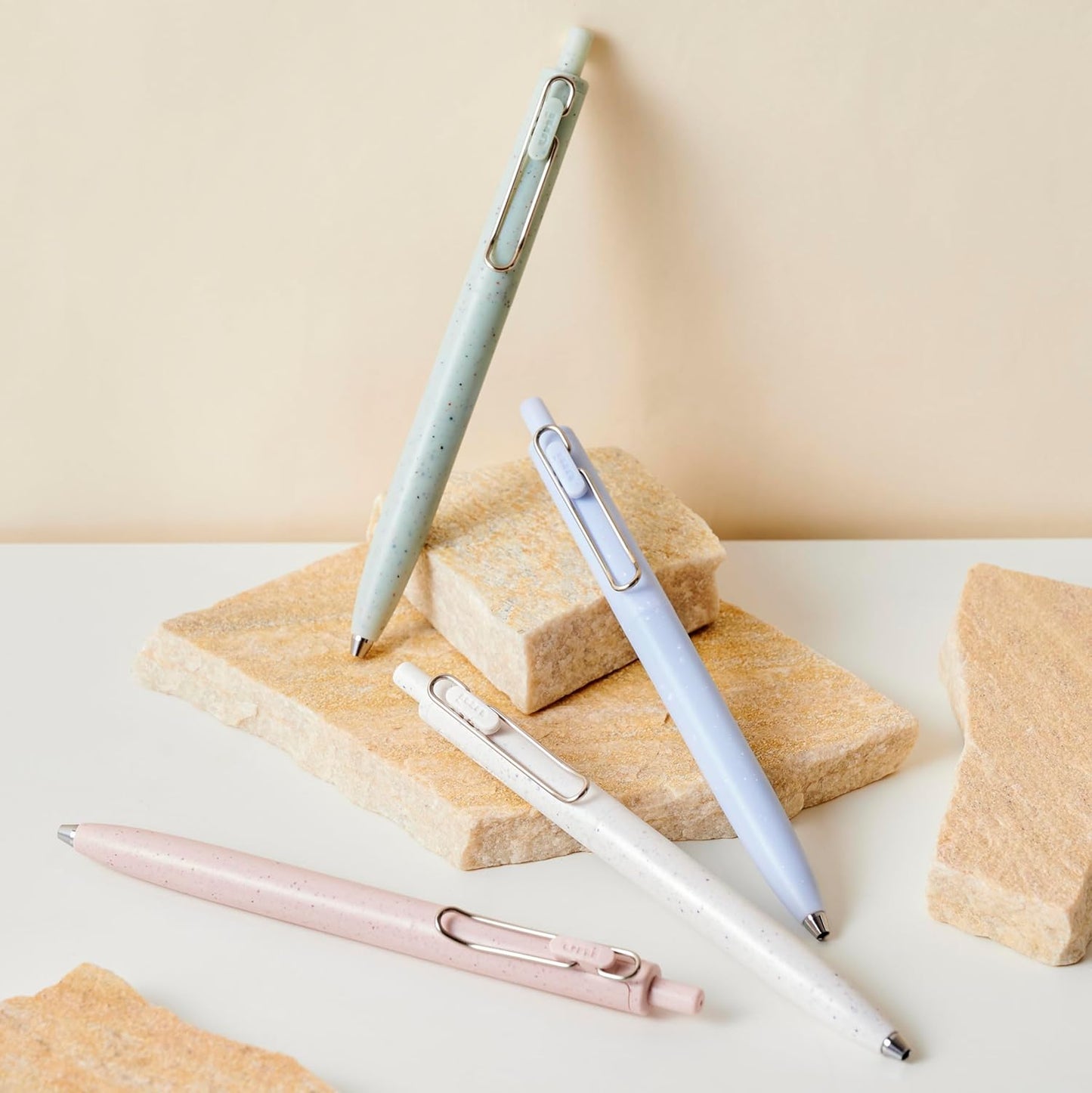 Uniball One F 0.38mm Gel Ink - Earth Texture Edition